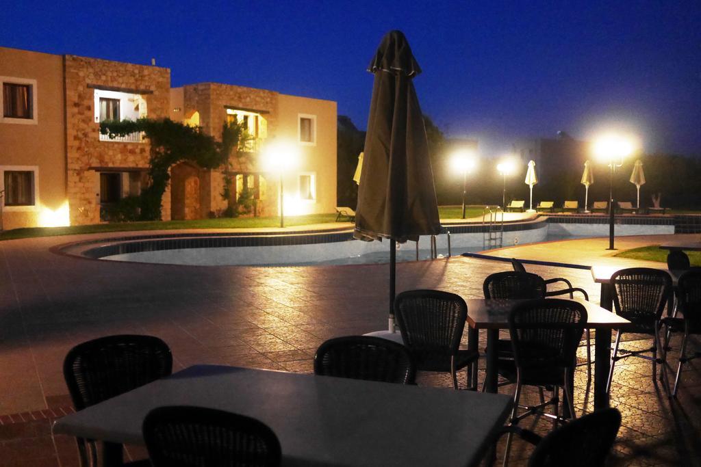 Areti Aparthotel Chania  Eksteriør billede